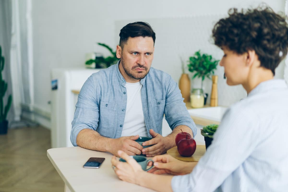 Freundschaft nach Trennung – warum das selten funktioniert